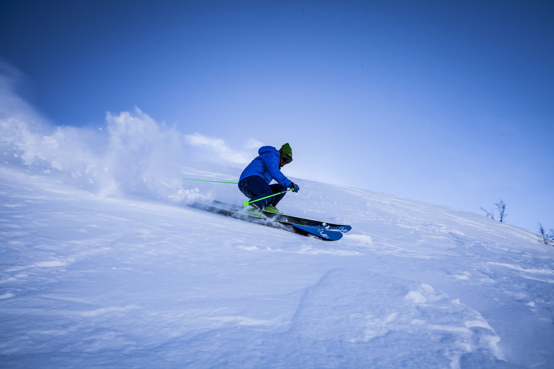 Σκι στο χιονοδρομικό κέντρο Νεράϊδας